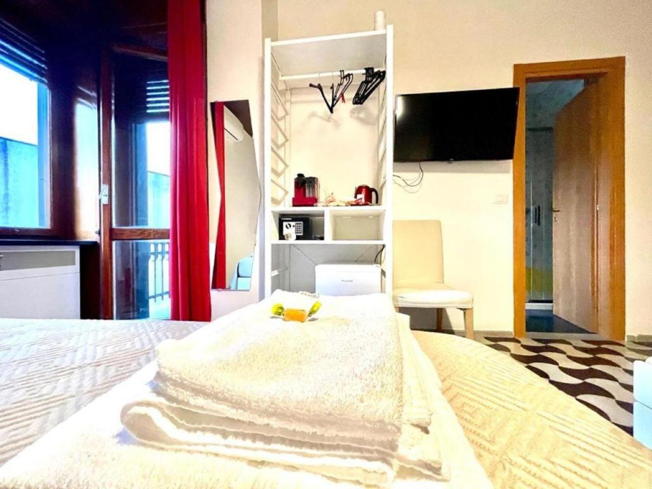 Hello Salerno Bed and Breakfast Buitenkant foto